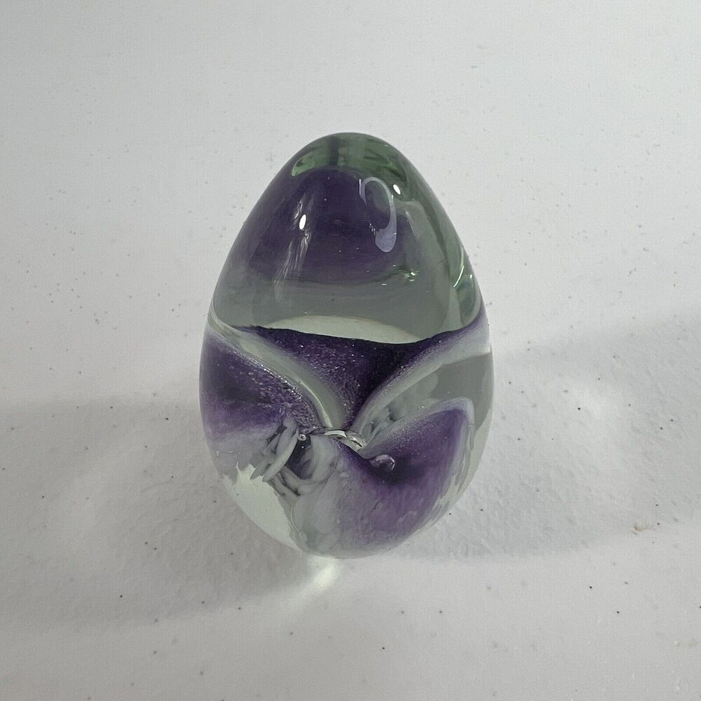 VTG Glass Eye Studio Iridescent Art Glass Egg Paperweight Decor Purple 1993